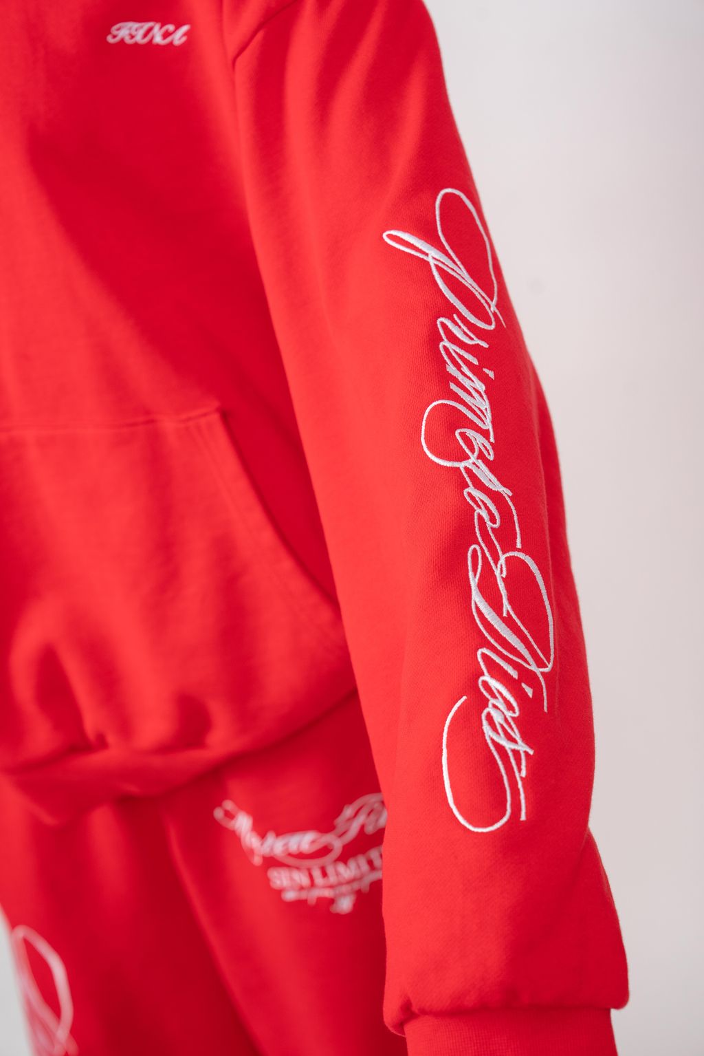 SIN LIMITE TRACKSUIT